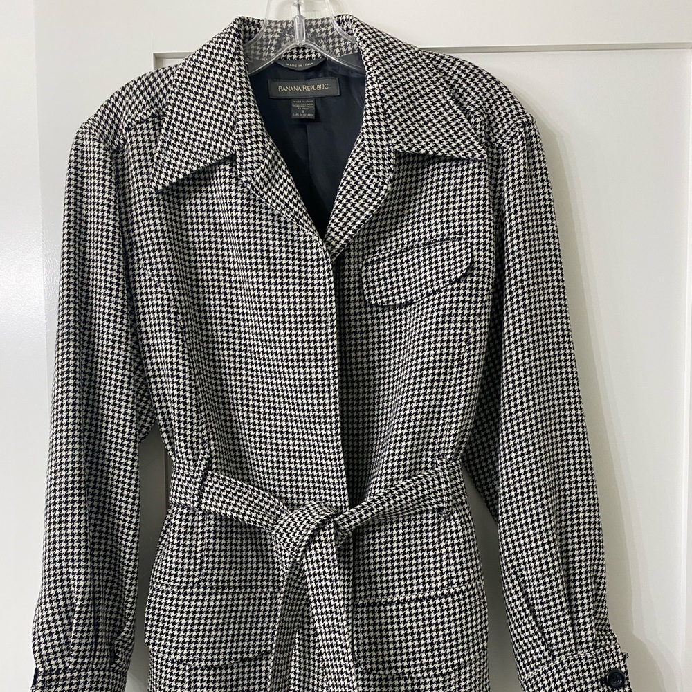 Banana Republic tie jacket (s)